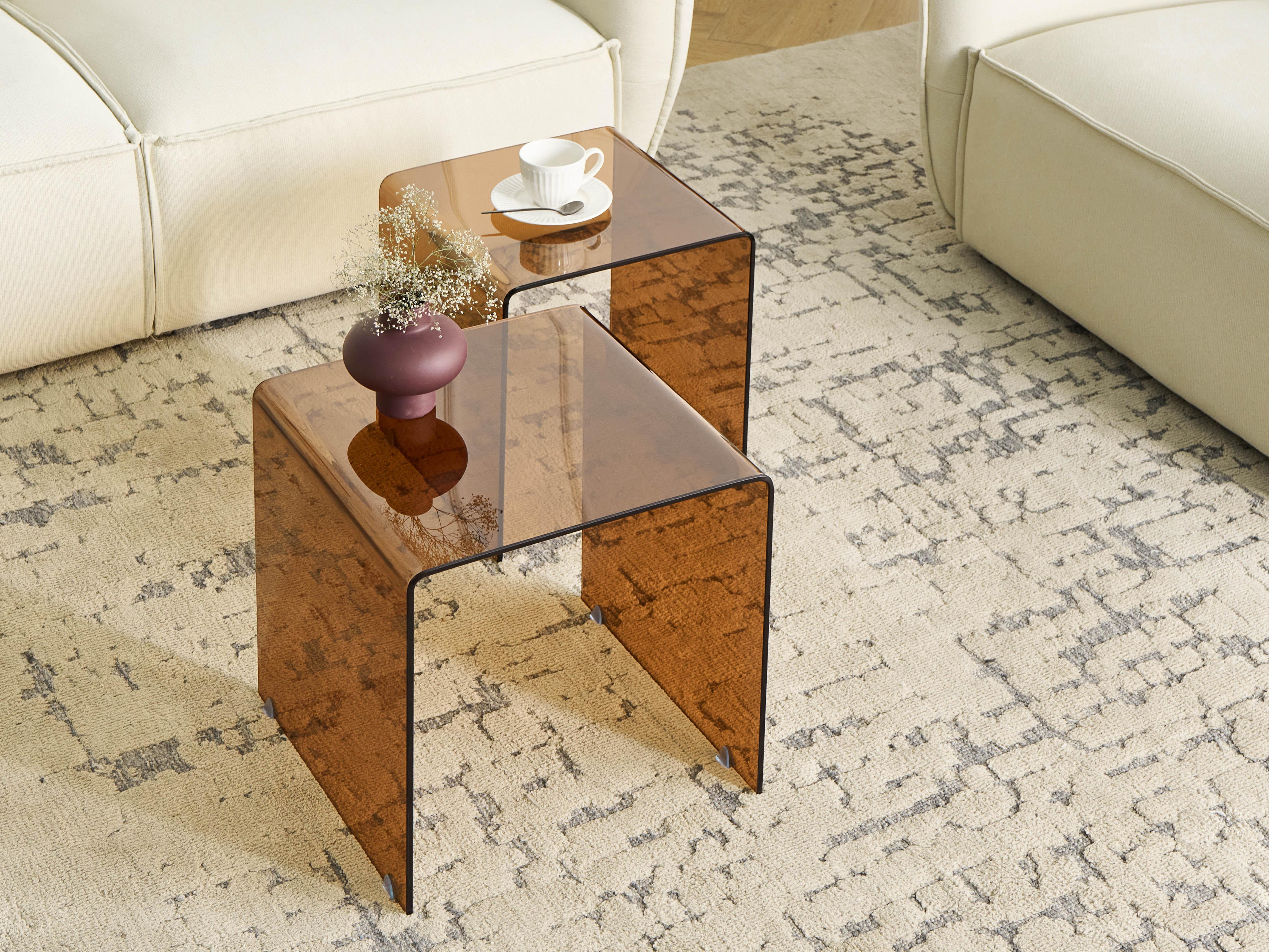 Set van 2 bijzettafels KENDALL Veiligheidsglas Bruin