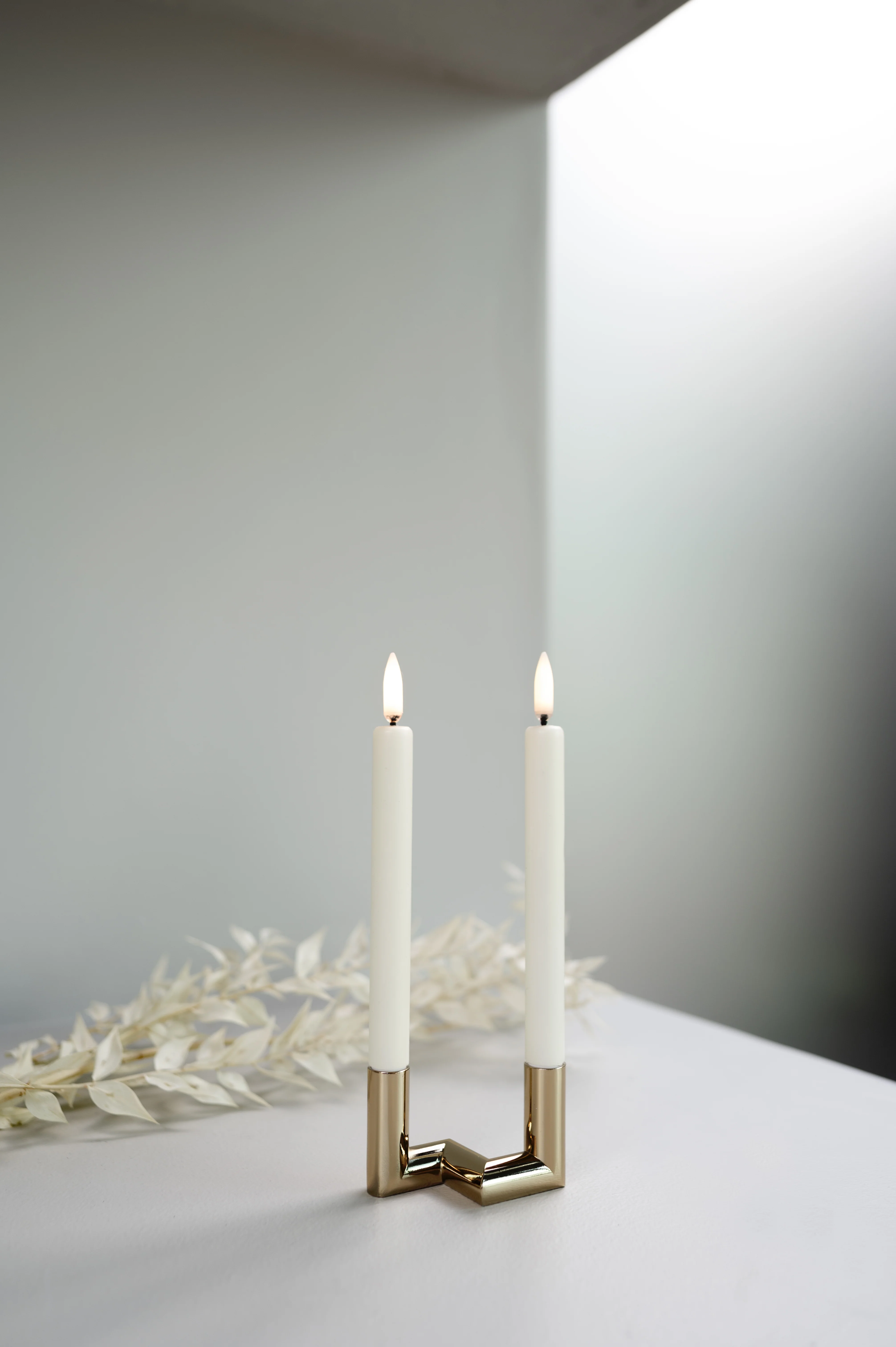 Uyuni  LED kertelys 2 stk. Nordic White - H13,7 cm.