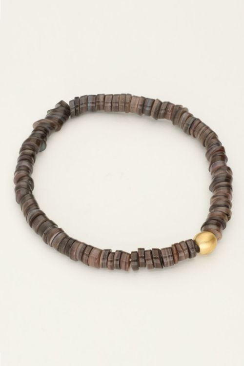 Equal armband met zwarte platte kralen