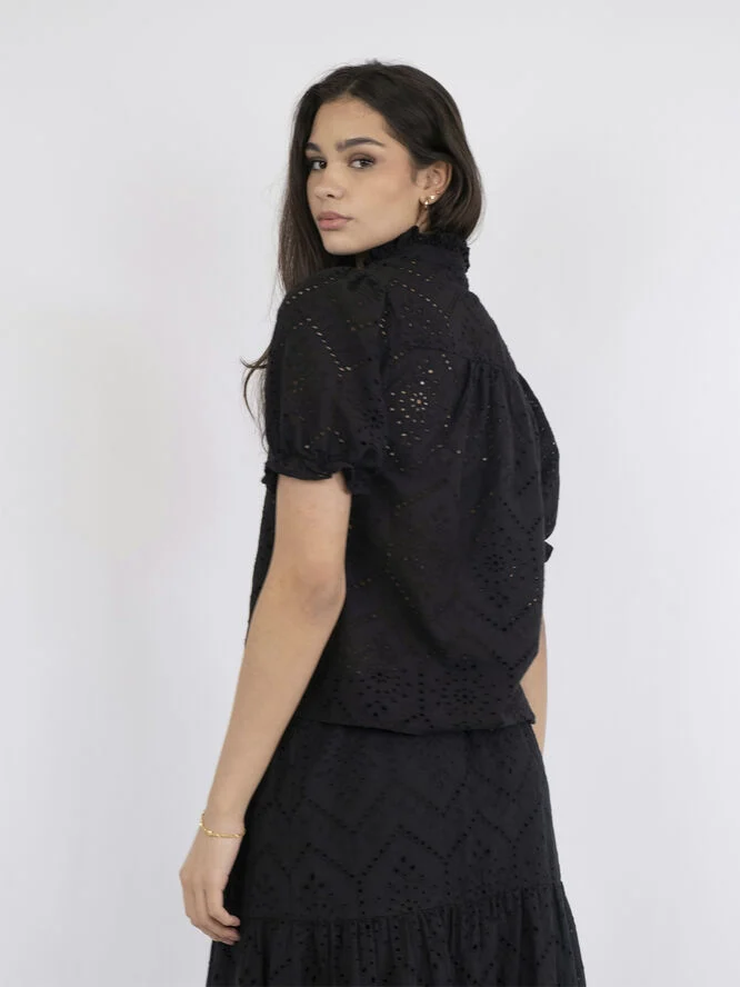 Neo Noir Odesa Embroidery Blouse Black