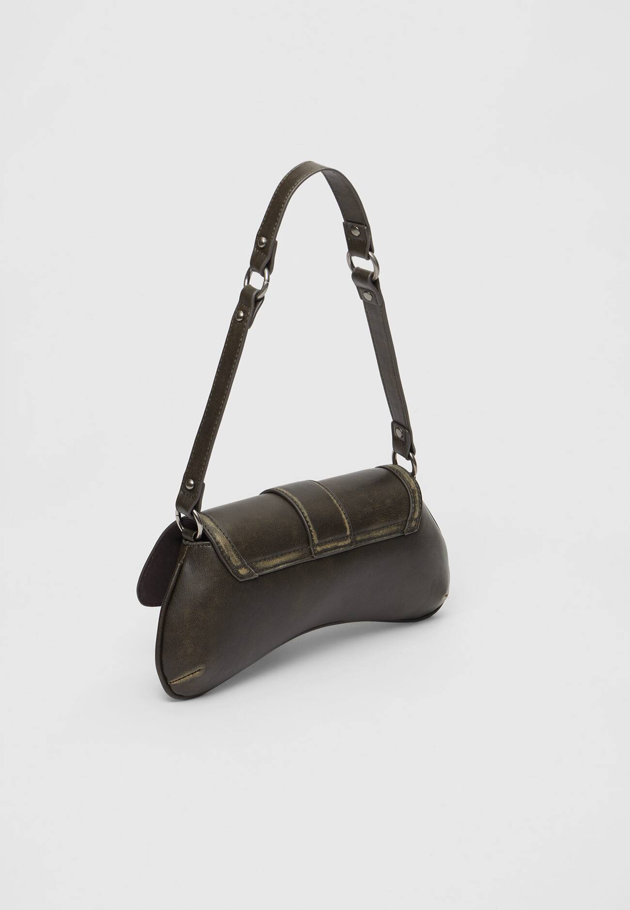Bolsa de ombro com efeito desgastado