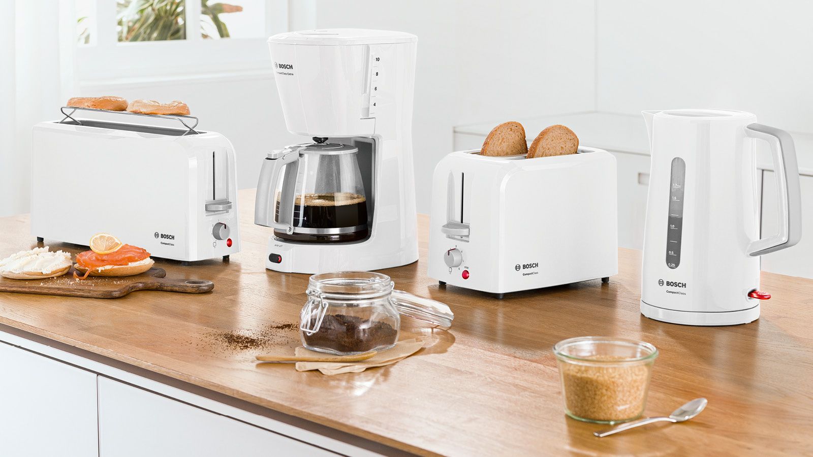 PRODUTO RECONDICIONADO # Cafeteira CompactClass Extra Branca TKA3A031--B