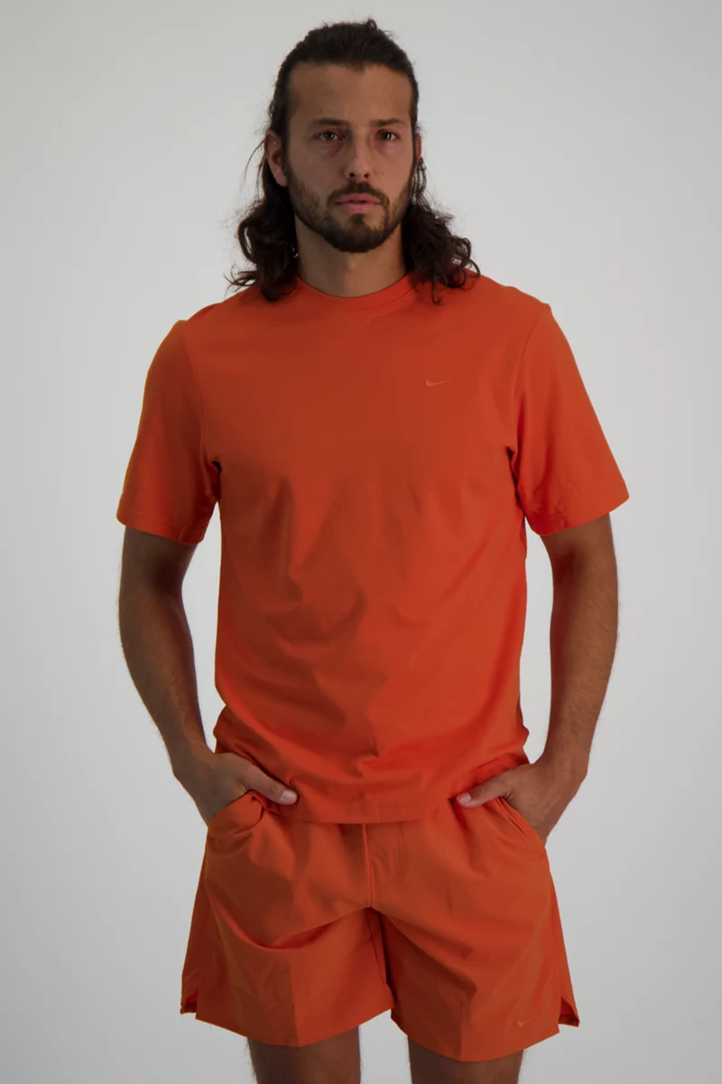 Nike Dri-FIT Primary Herren T-Shirt