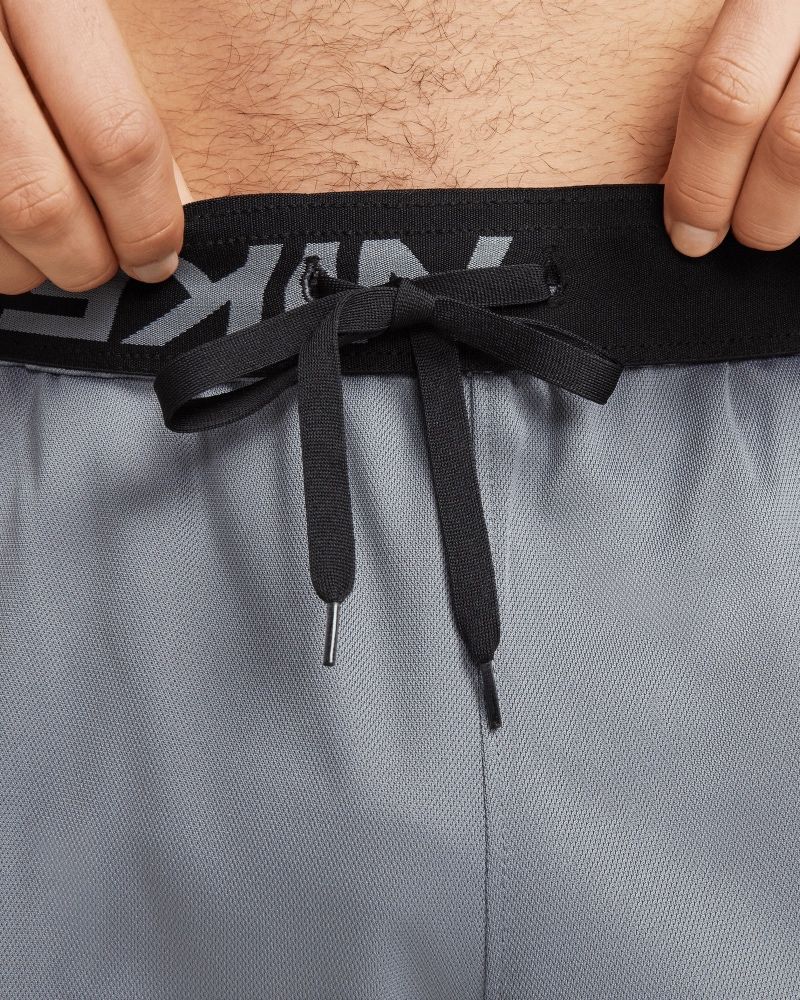 Short de training Nike Totality pour homme