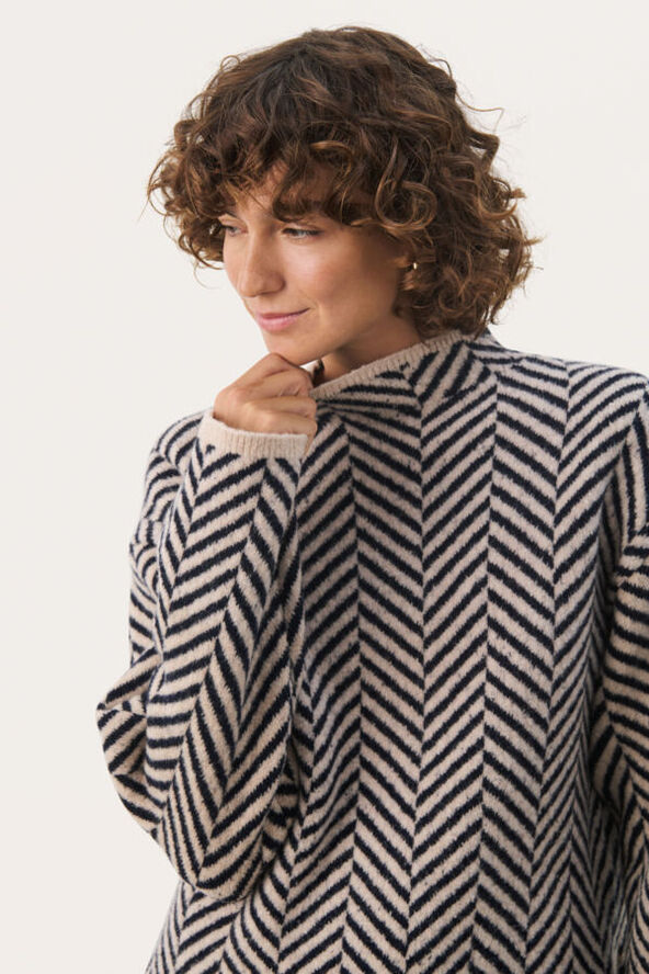 Part Two LeanaPW PU French oak jacquard