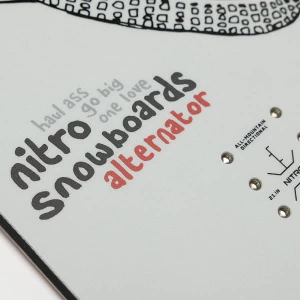 Planche de snowboard NITRO ALTERNATOR
