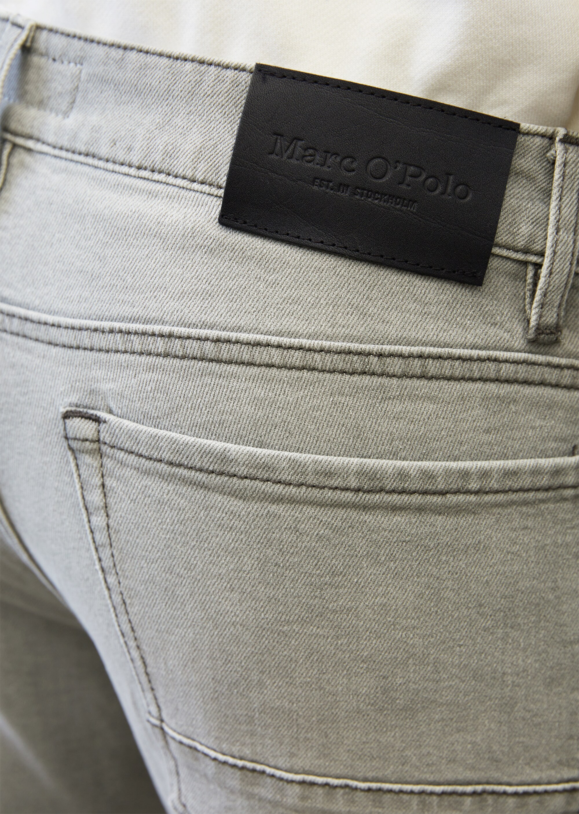 Jeans Modell KEMI regular aus Bio-Baumwolle-Mix