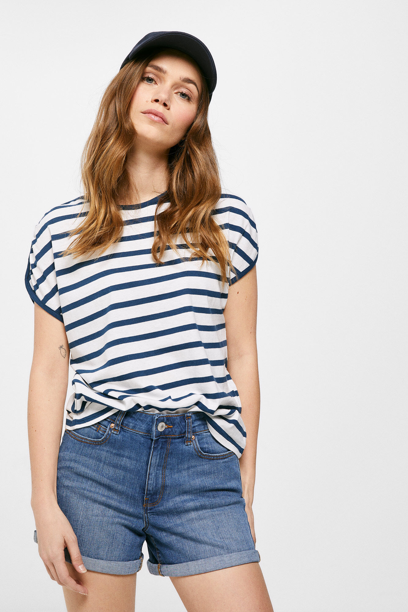 Camiseta listrada com franzido - Azul médio