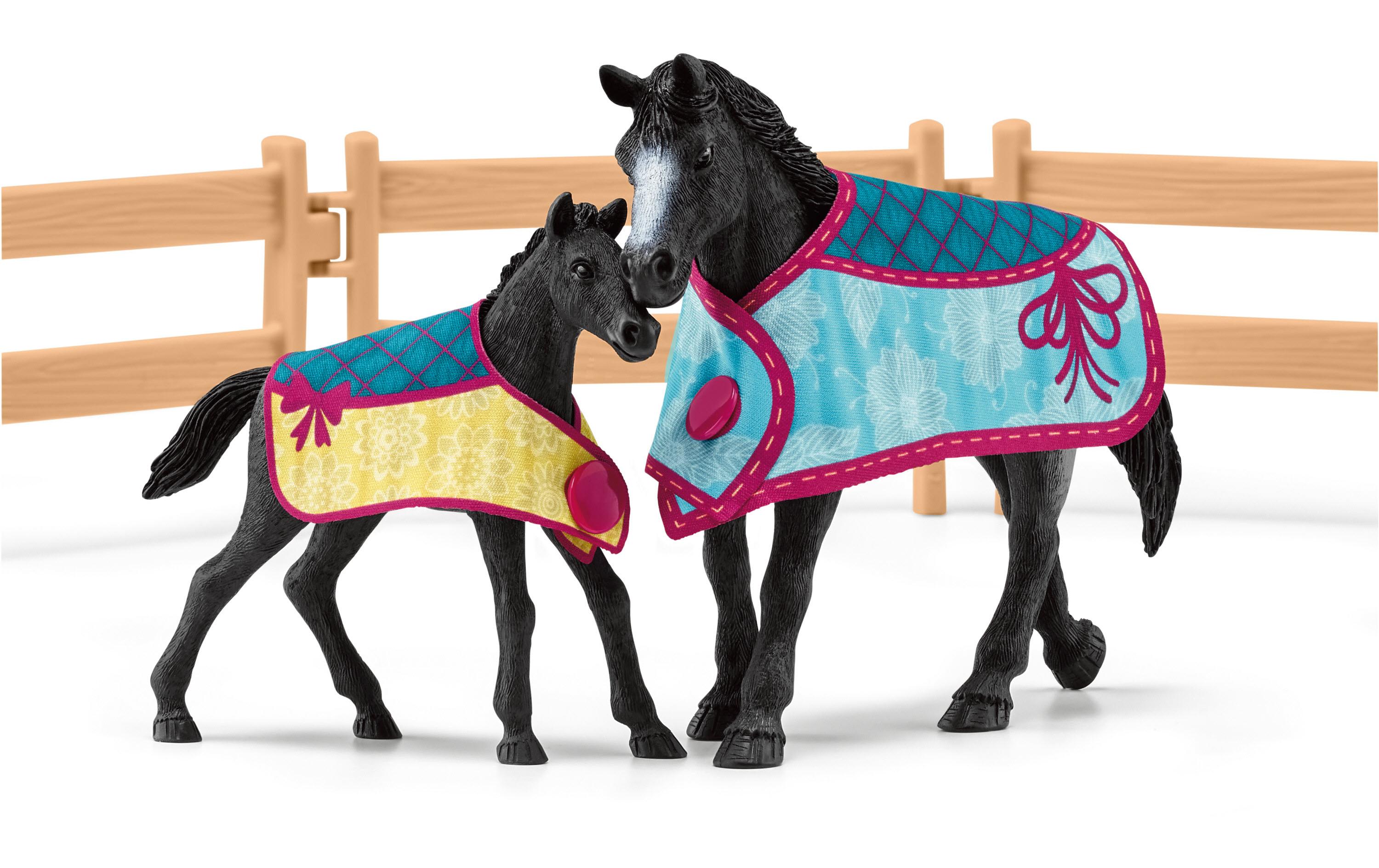 Spielfigurenset Horse Club Pferdebox mit Stute und FohlenPferde-Spielset