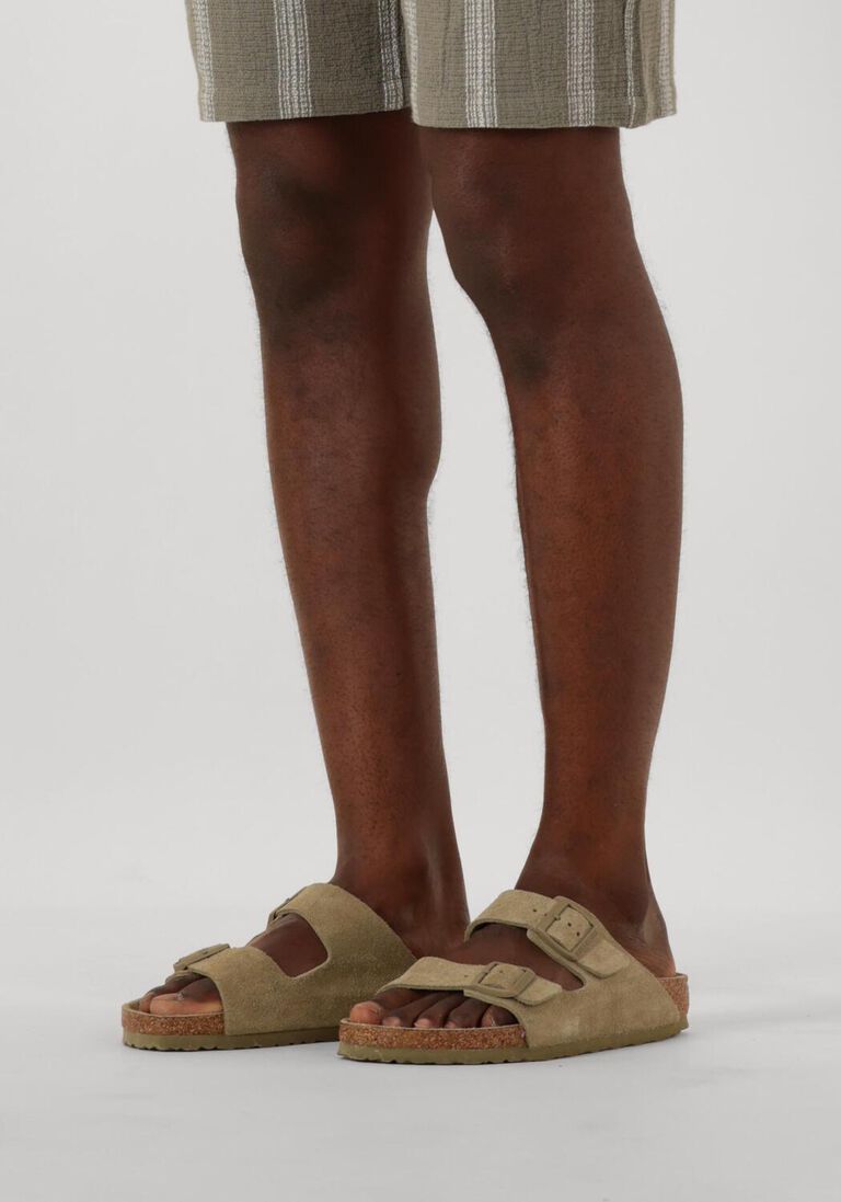 beige birkenstock slippers arizona heren