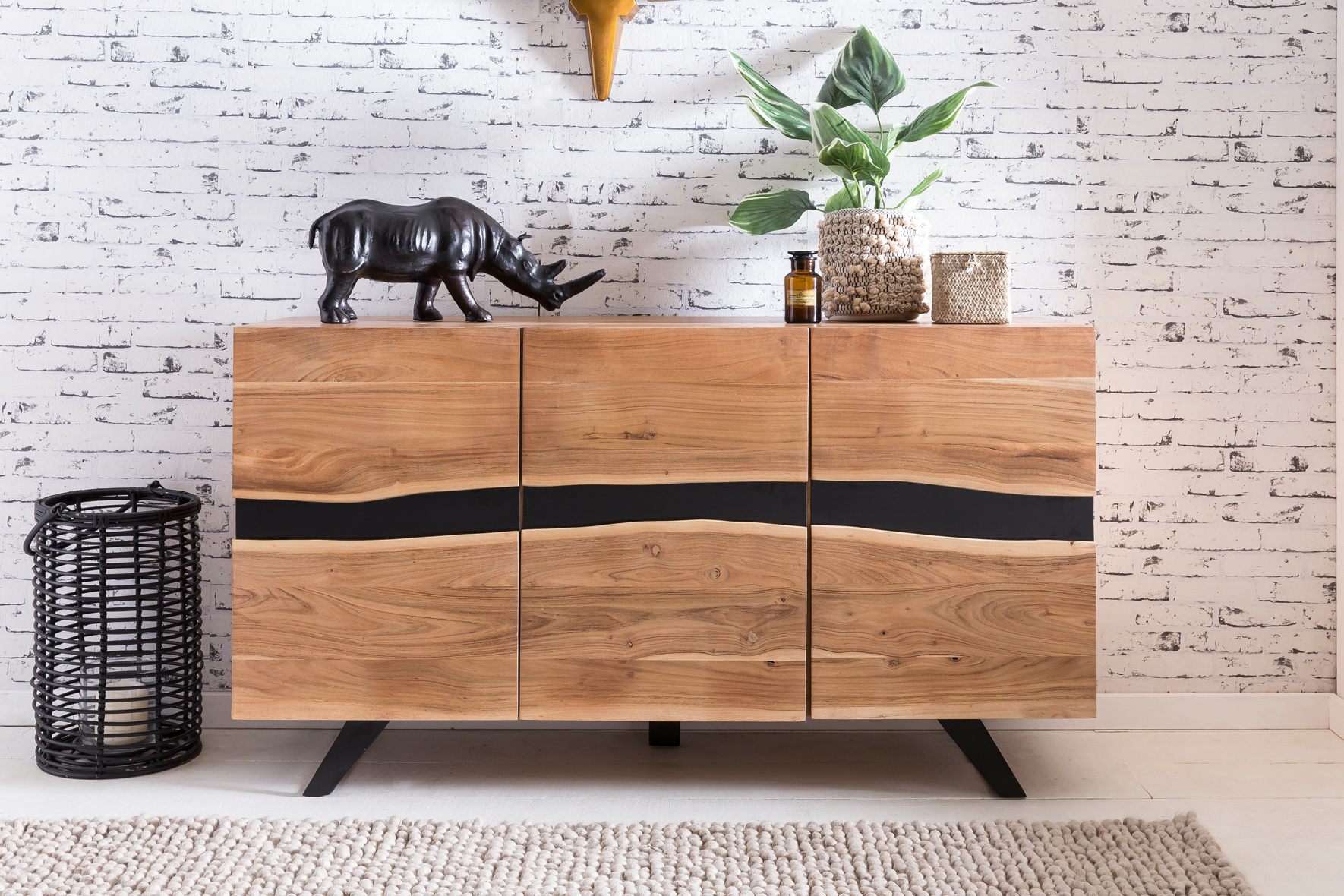 Sideboard