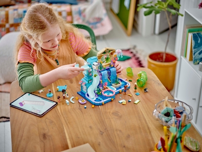LEGO Heartlake City waterpark (42630)