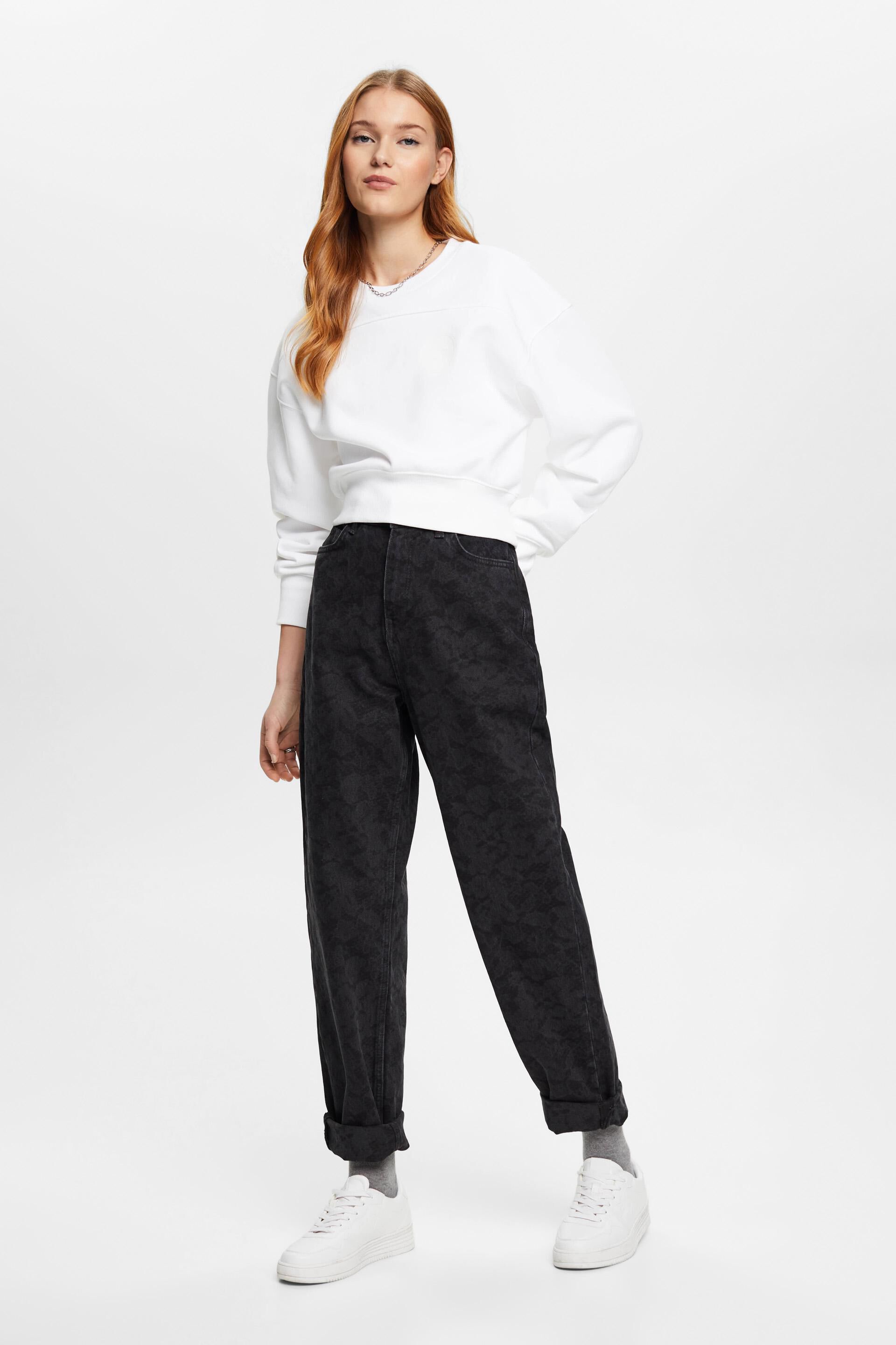 En matière recyclée le sweat-shirt court
