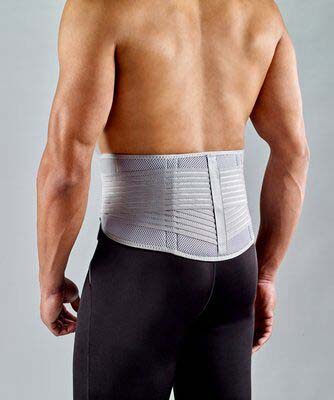 FUTURO Rückenbandage<br>1 Stück, S/M