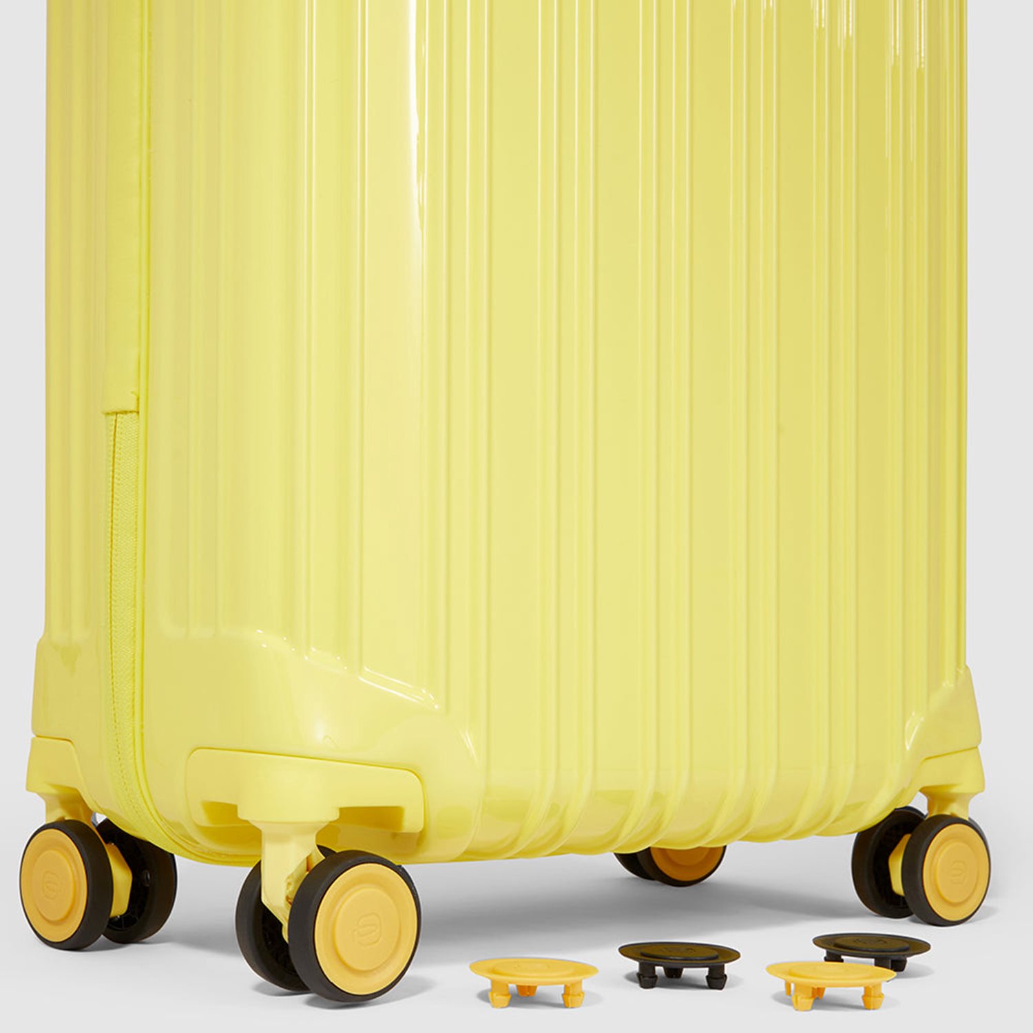 Piquadro PQ-Light Cabin Trolley 55 giallo