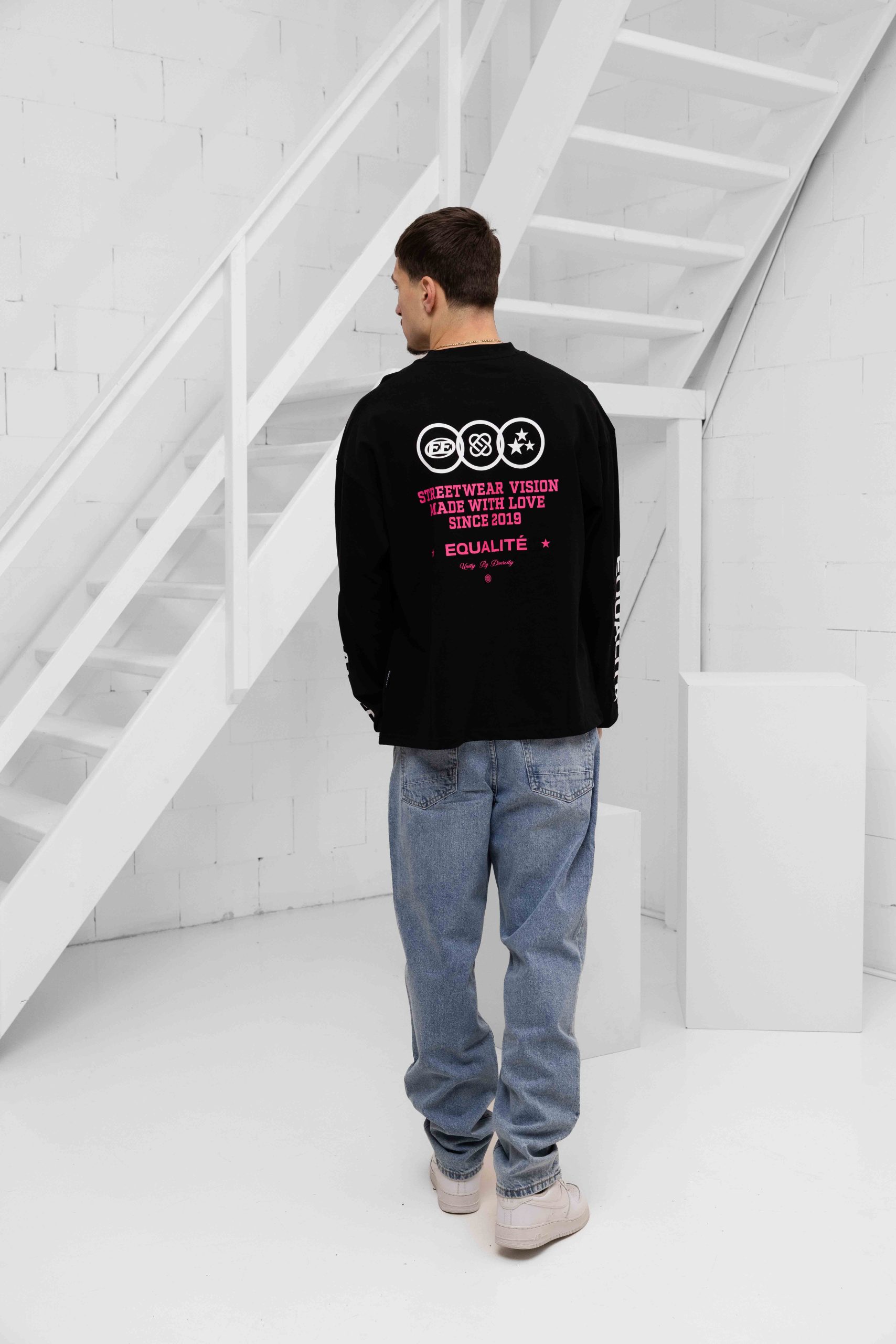 Equalité Universe Longsleeve T-Shirt Heren Zwart/Roze