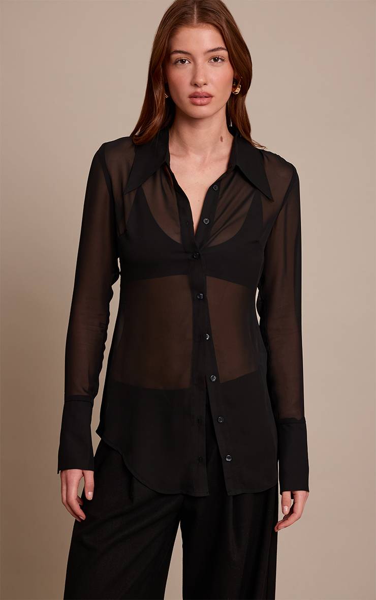 Noir Chemise Ajustée En Mousseline À Col Surdimensionné Et Boutonnage