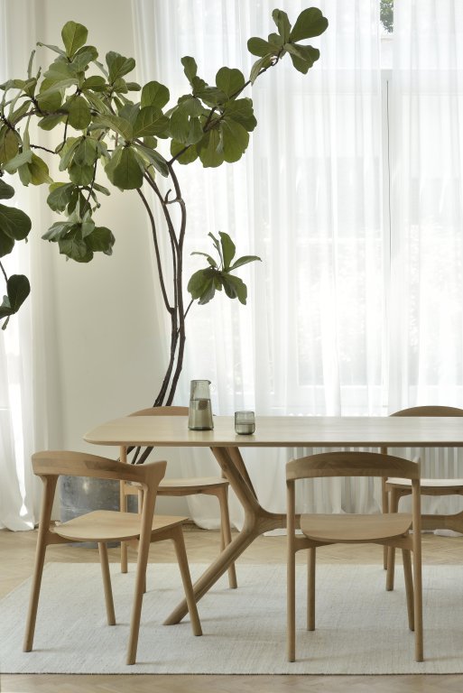 Ethnicraft X eettafel 220x100 eiken