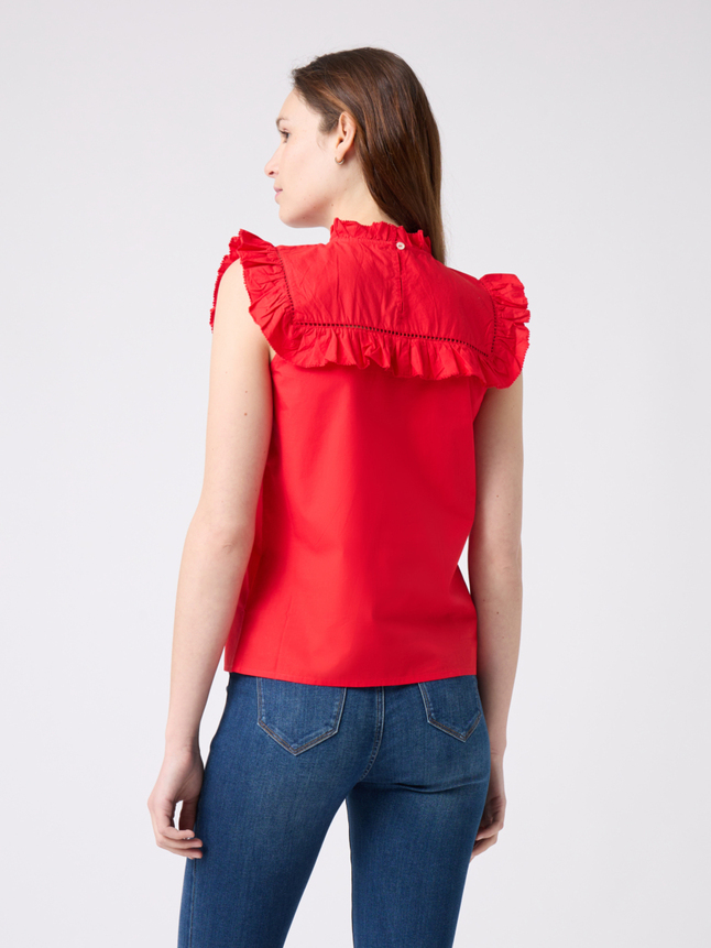 Blouse brodée sans manche
