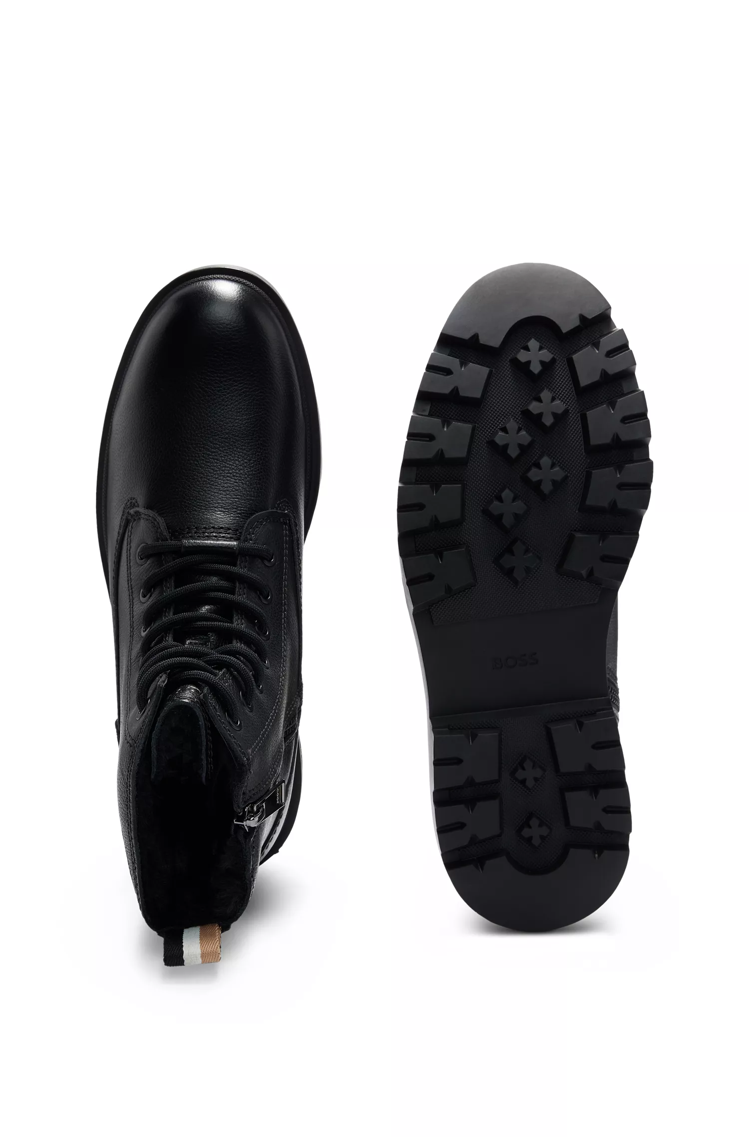 Botas BOSS Black-Half em couro granulado com fita listrada exclusiva.