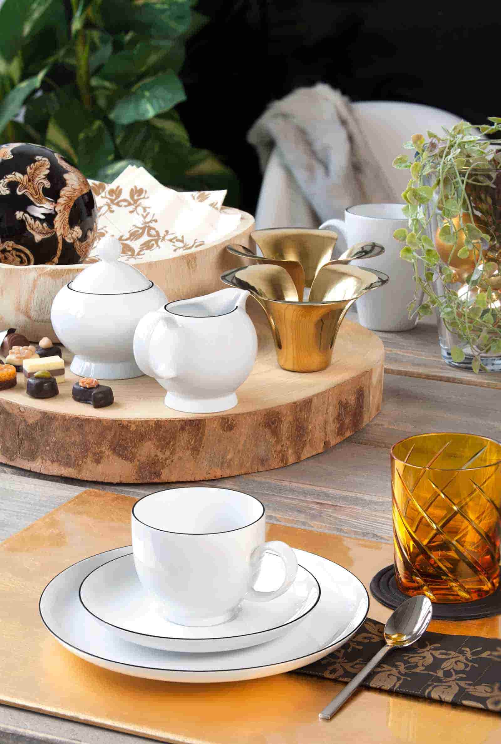 Seltmann Weiden Kaffeeservice rund Lido Black Line 18er Set