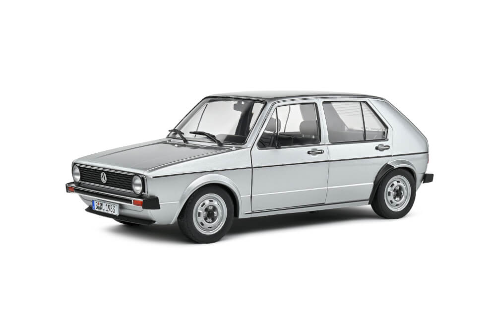 1:18 Volkswagen Golf L silber