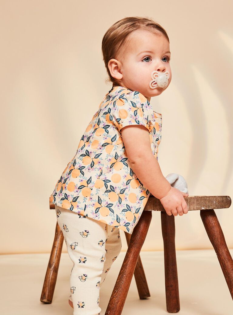 Blouse vanille en satin à fruits
