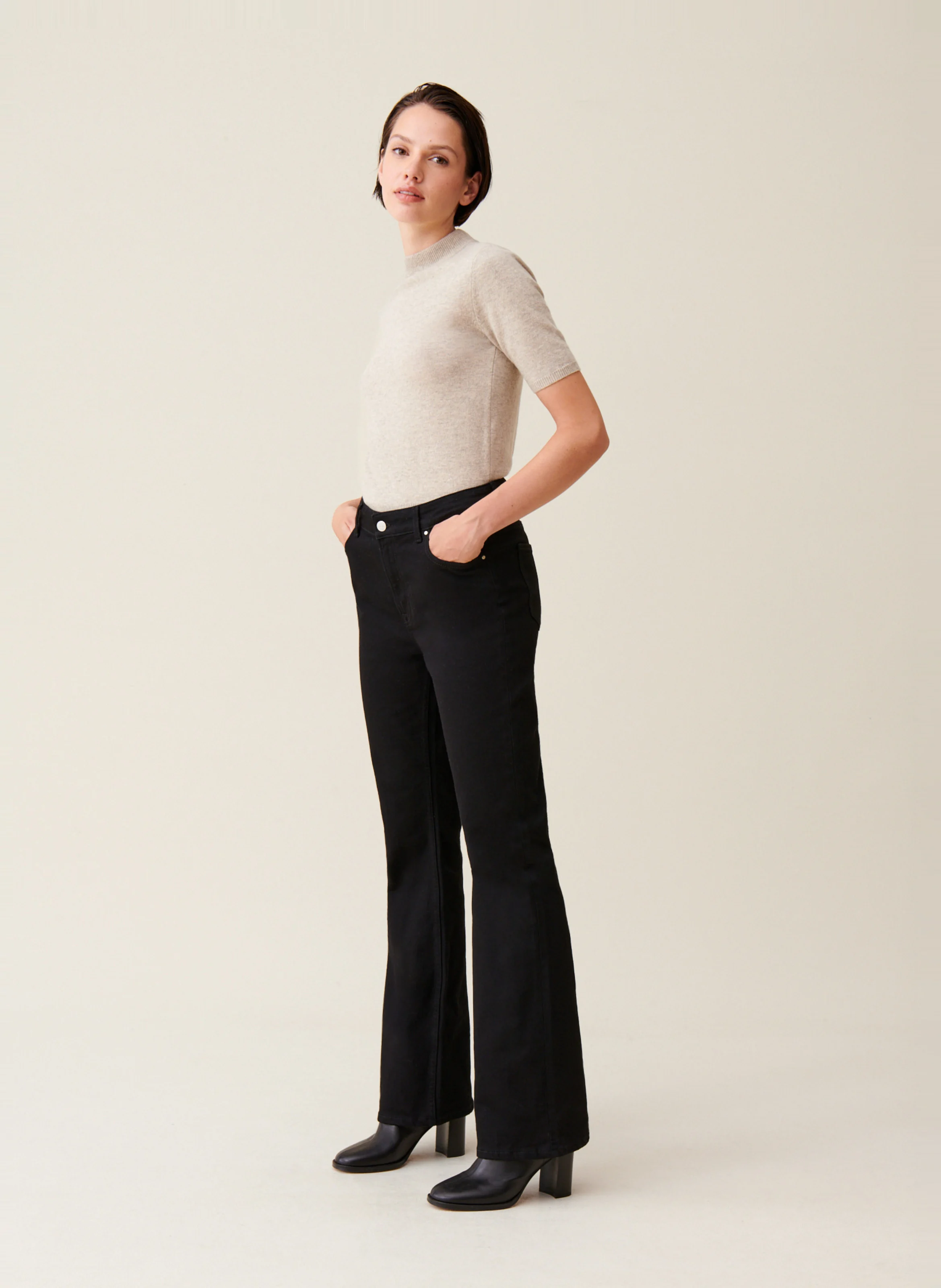 Jean flare en coton mélangé | Noir