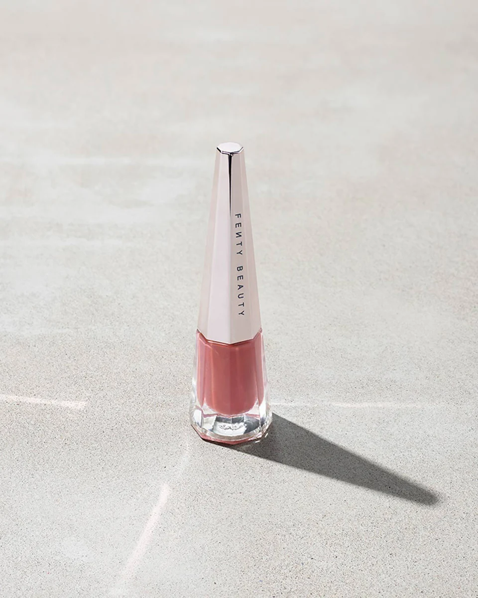 Stunna Lip Paint Longwear Fluid Lip Color