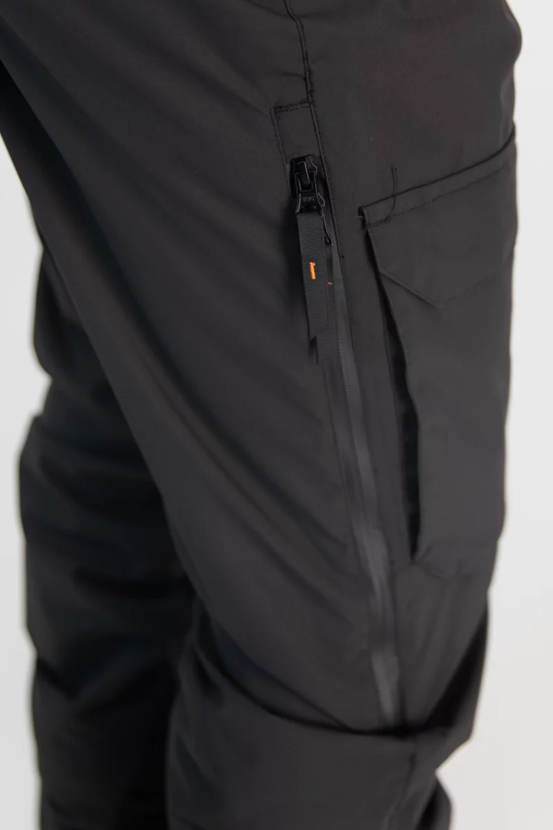 2117 OF SWEDEN Backa Light Padded Bib Herren Skihose
