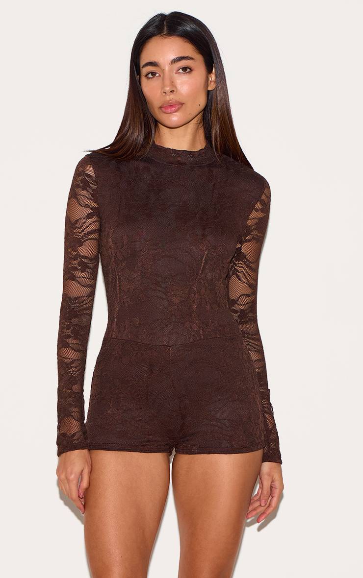 Chocolat Combi-short En Dentelle Chocolat À Manches Longues Et Col Bateau