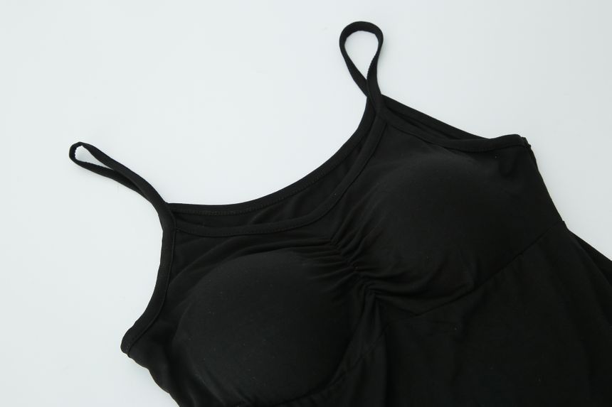 KUMI - Gevoerde camisole