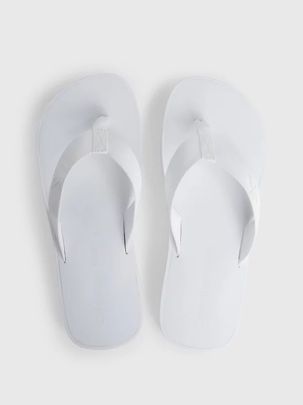 Chinelo de dedo com plataforma