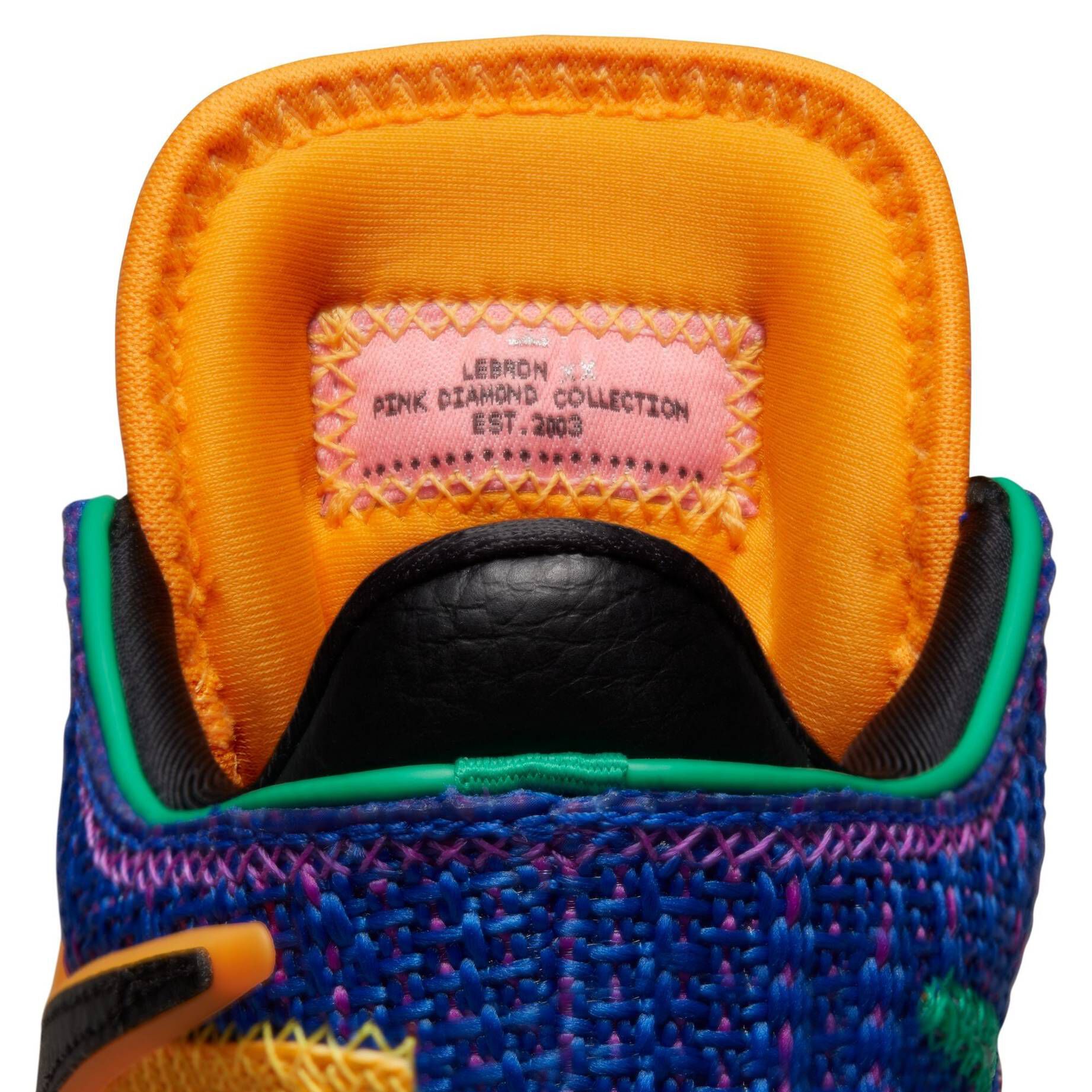 Nike| Kinder Basketballschuhe NBA LEBRON XX