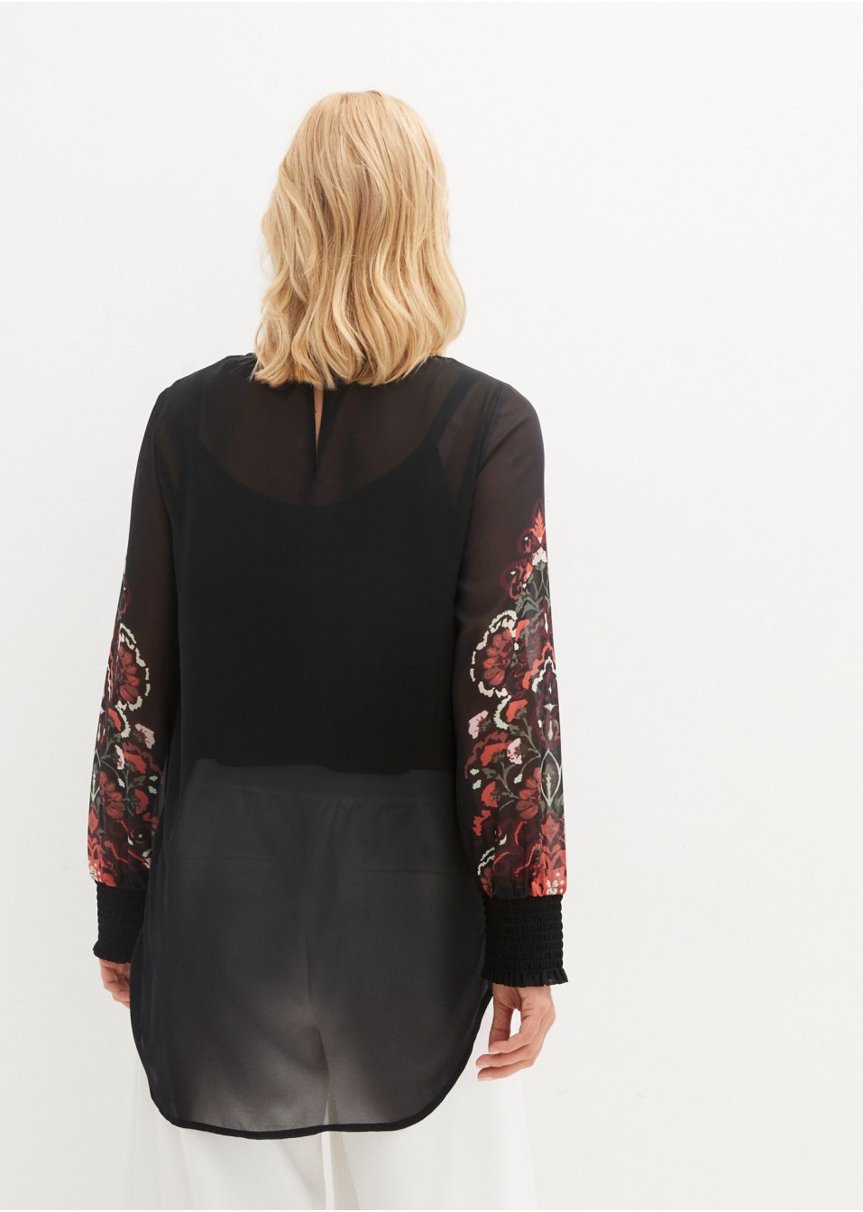 Tunique avec manches en chiffon