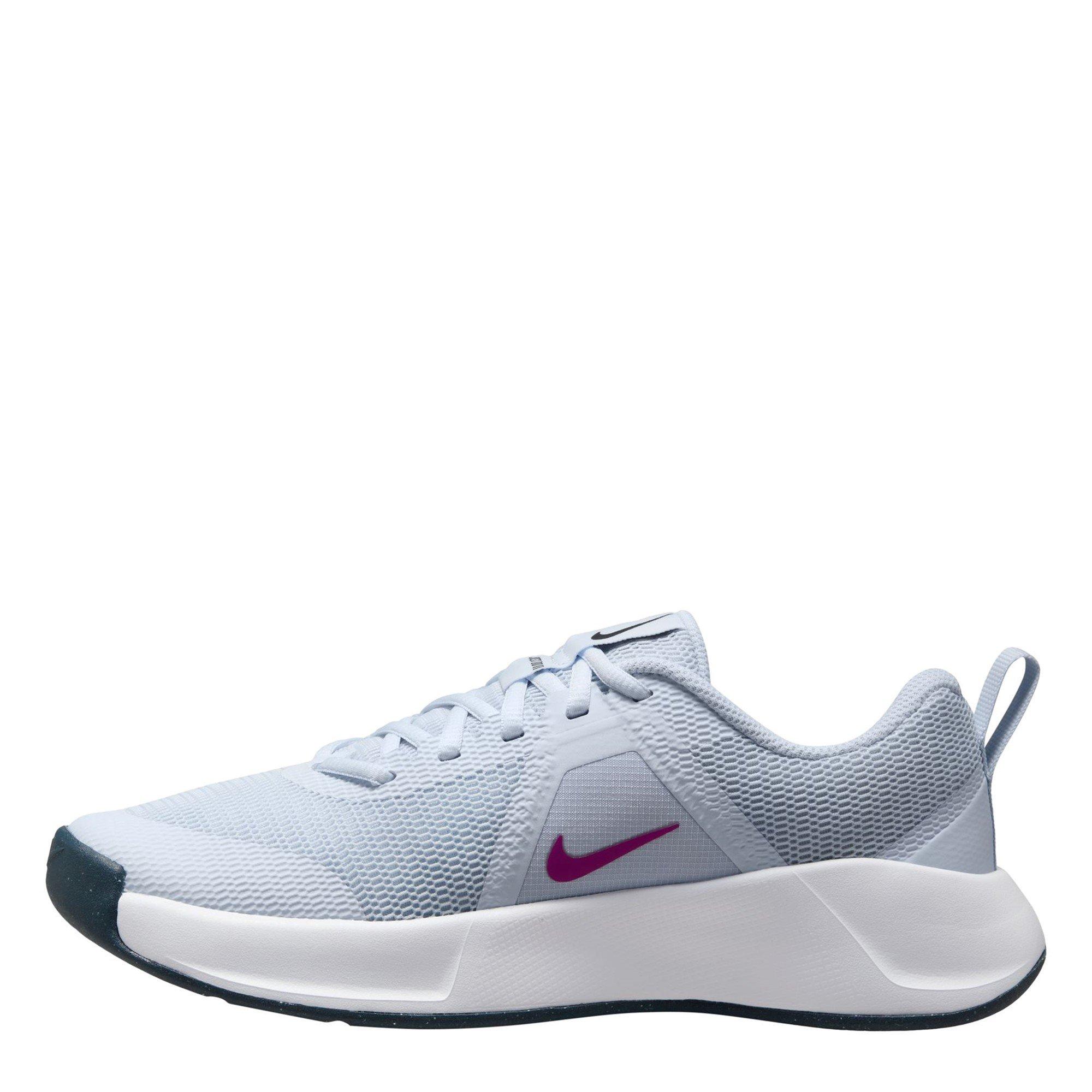 Nike MC Trainer 3 Womens Workout Shoes