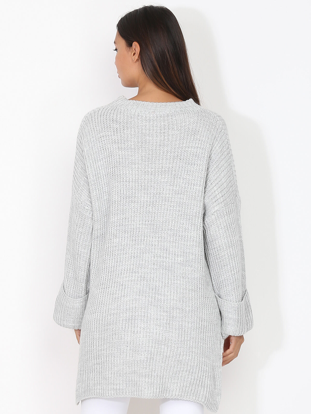 Pull asymétrique à manches évasées- Gris clair