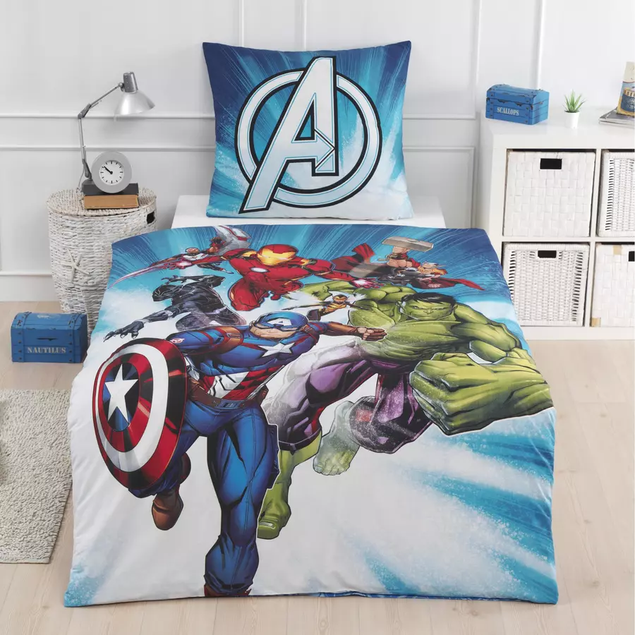 MTOnlinehandel Bettwäsche Kinder-Bettwäsche, 80x80 + 135x200 Marvel Avengers