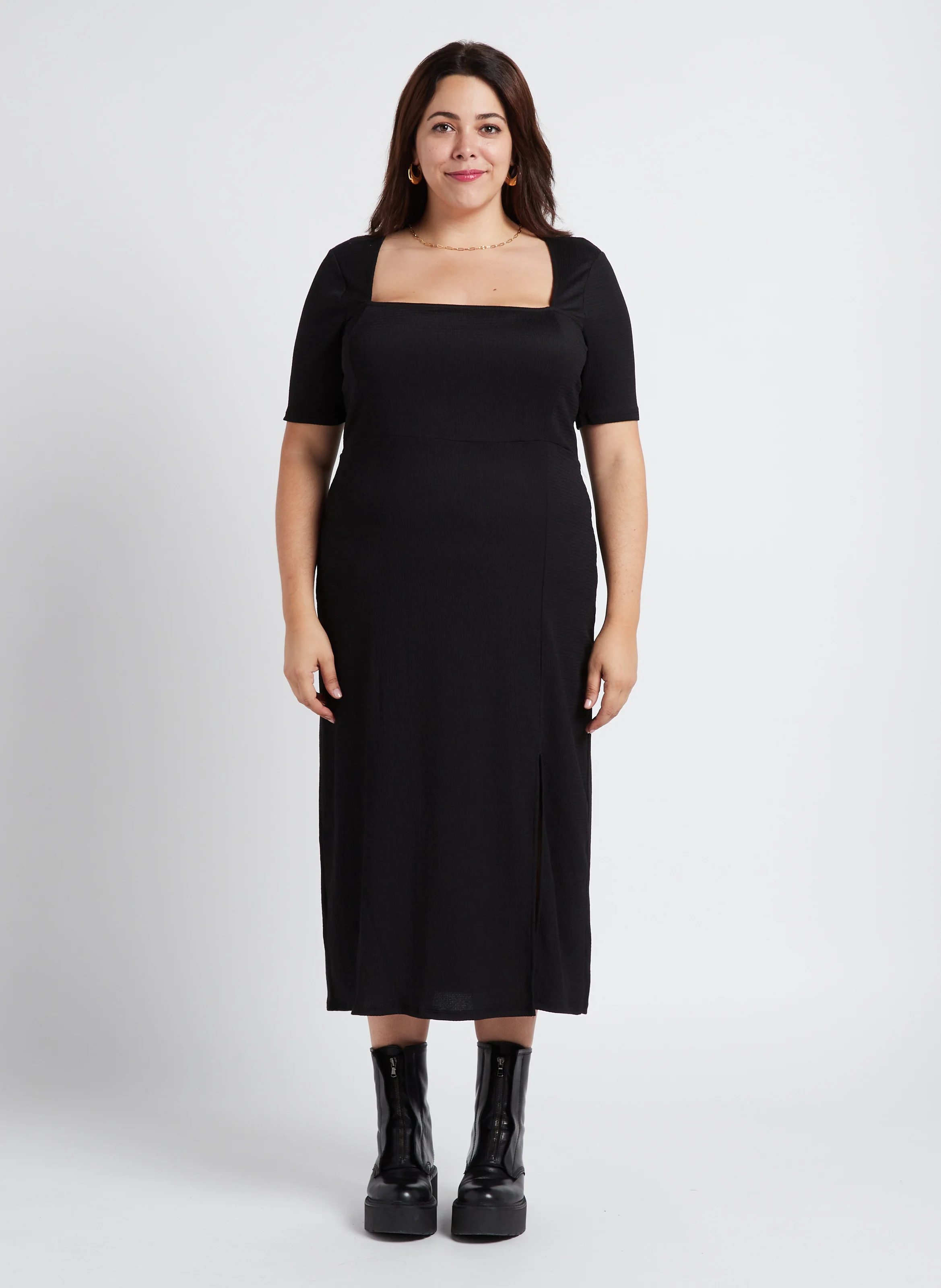 Robe midi col carré| Noir