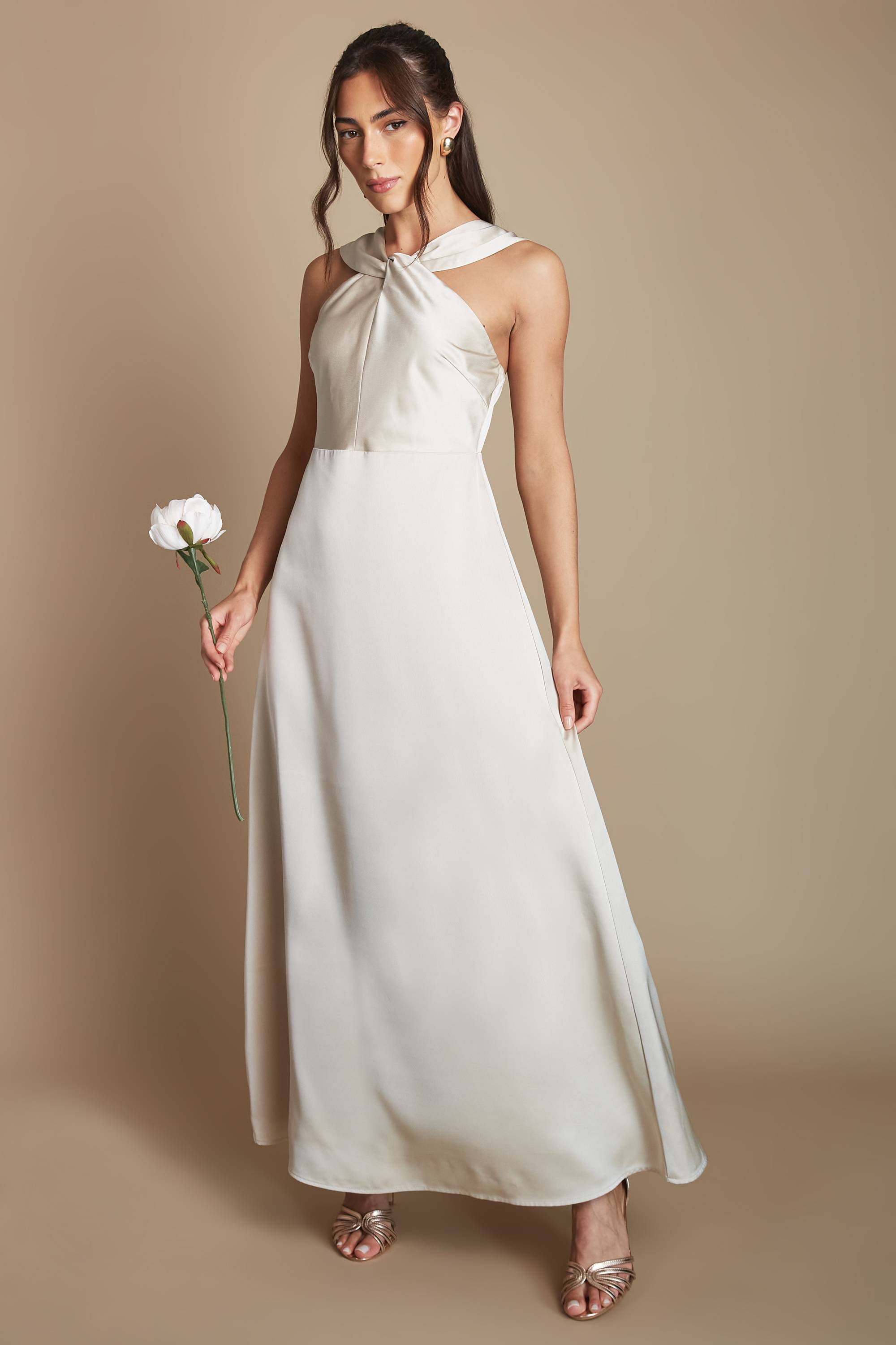 Coast Robe Longue De Demoiselle D'honneur En Satin À Col Halter Torsadé Petite