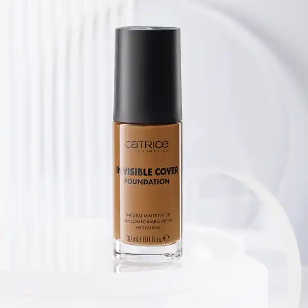 Invisible Cover Foundation 082N