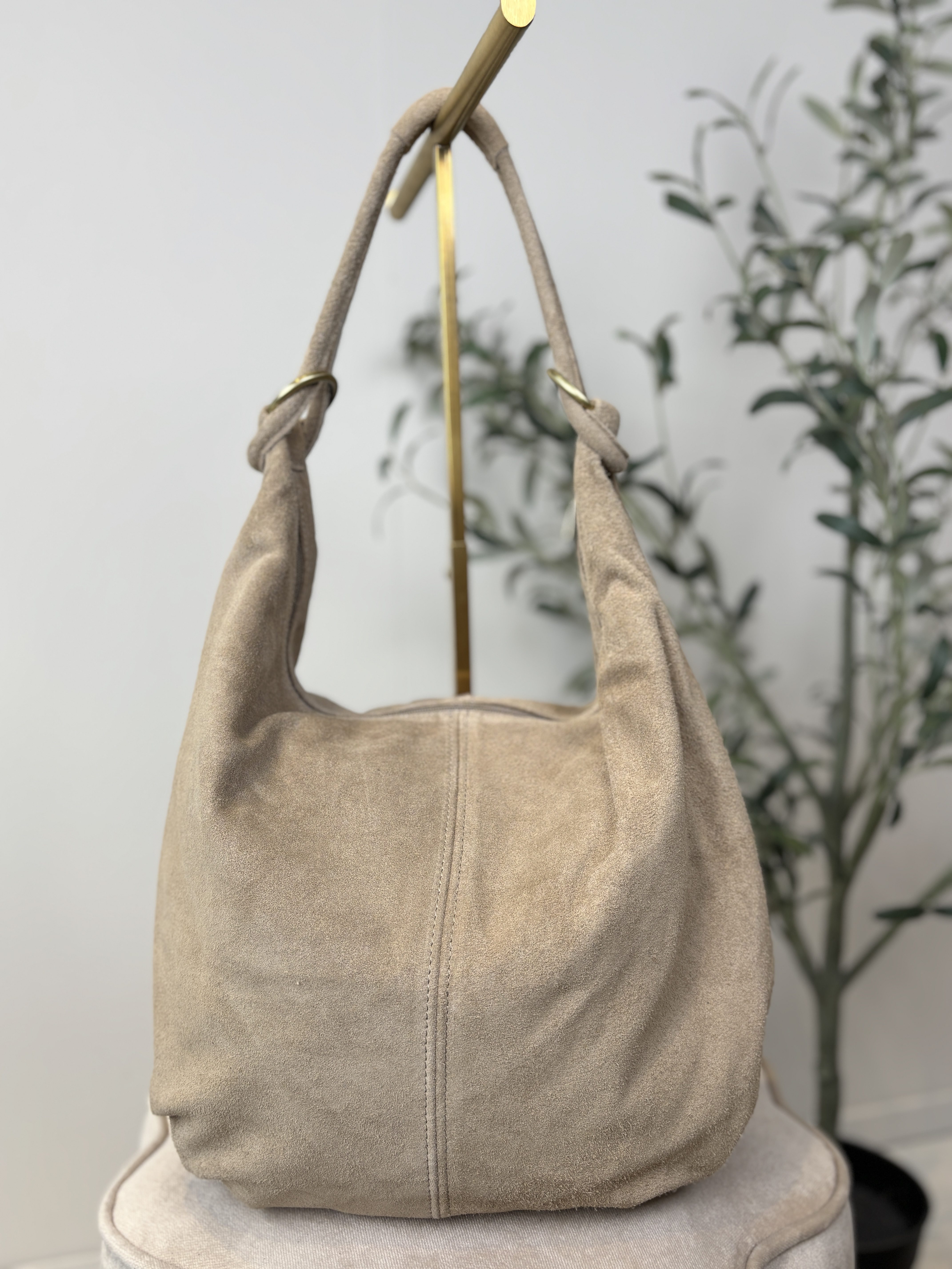 Suez Schoudertas - Suede Zand