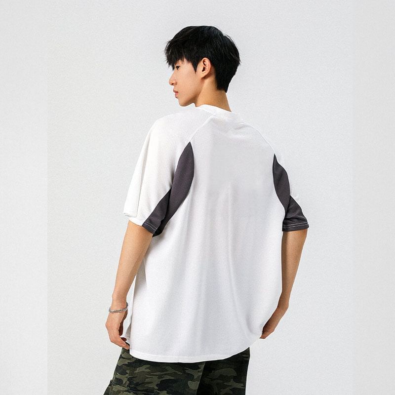 Derbundy - T-shirt met korte mouwen en vierkante hals en tweekleurige panelen