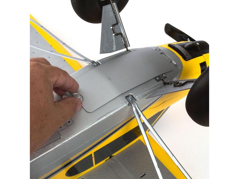 Hobbyzone Motorflugzeug Carbon Cub S2 1300 mm SAFE, ARTF Einsteigertaugliches RC Flugzeug mit Busch-Fahrwerk und Spektrum Technik