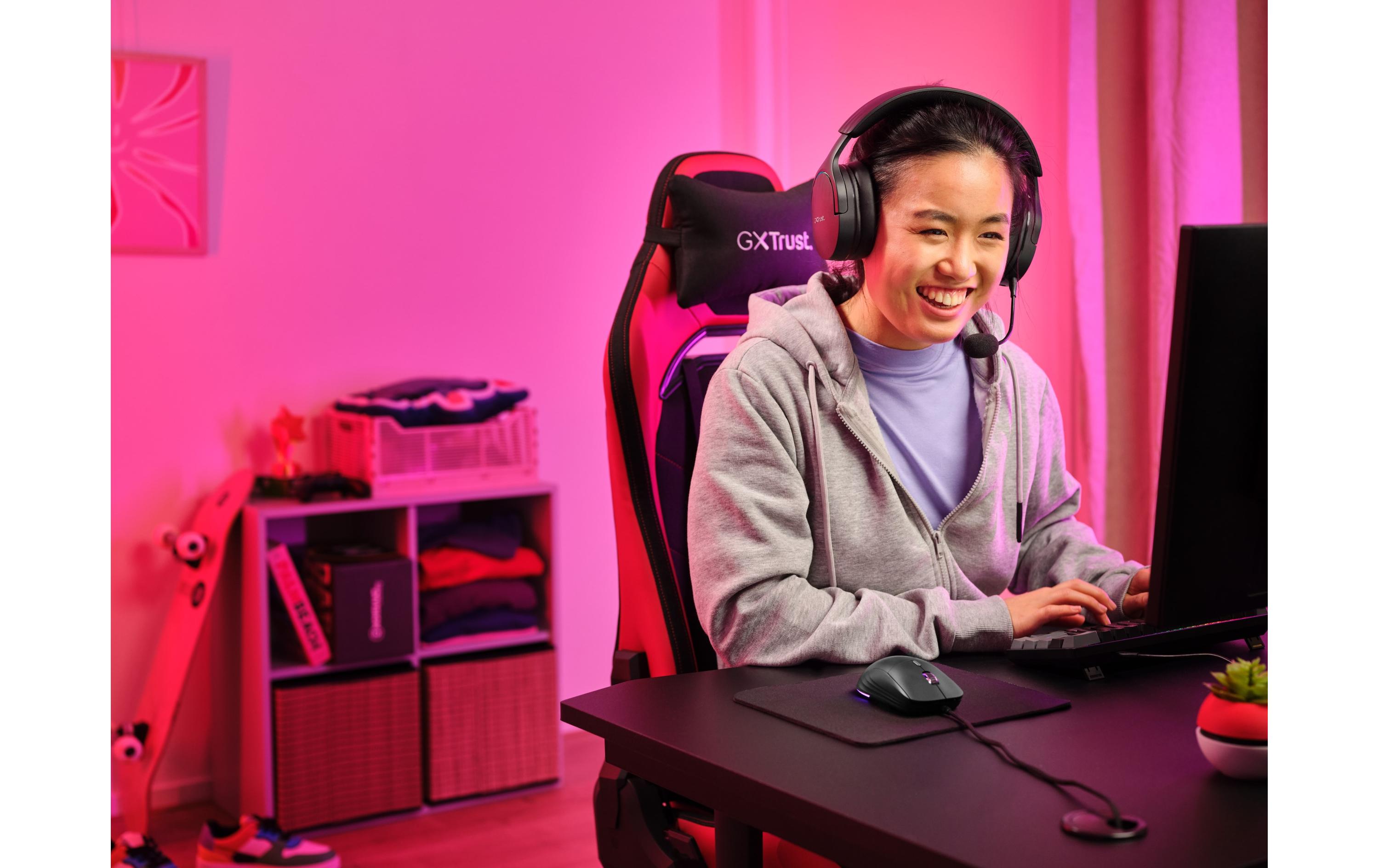 Gaming-Maus GXT 925 Redex IIFederleichte Gaming-Maus mit voll einstellbarer RGB-Beleuchtung