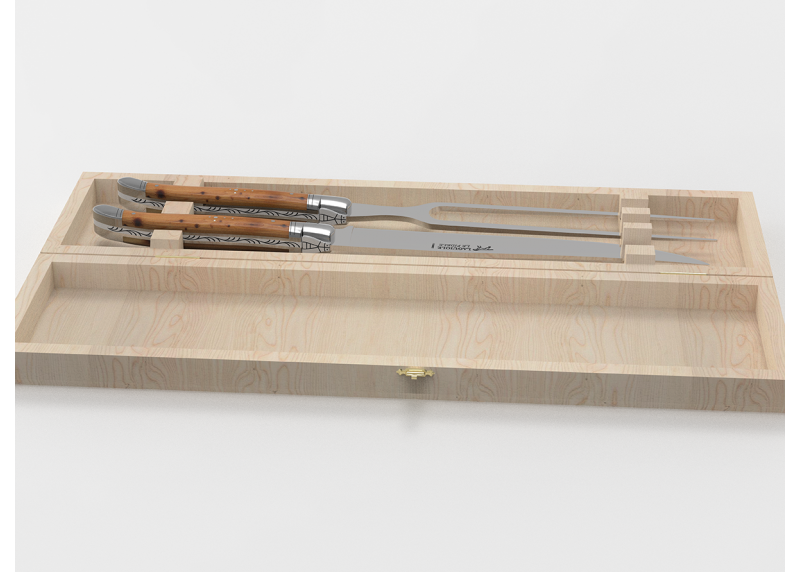 Service à viande Laguiole avec un manche en bois de genévrier et mitres en acier inoxydable