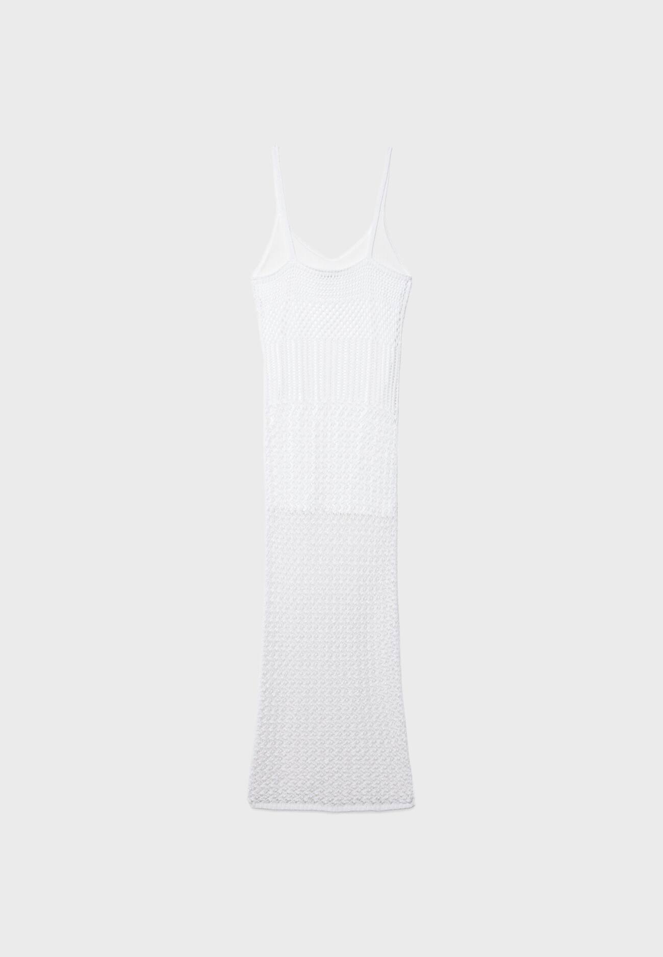 Vestido de crochê com alças finas