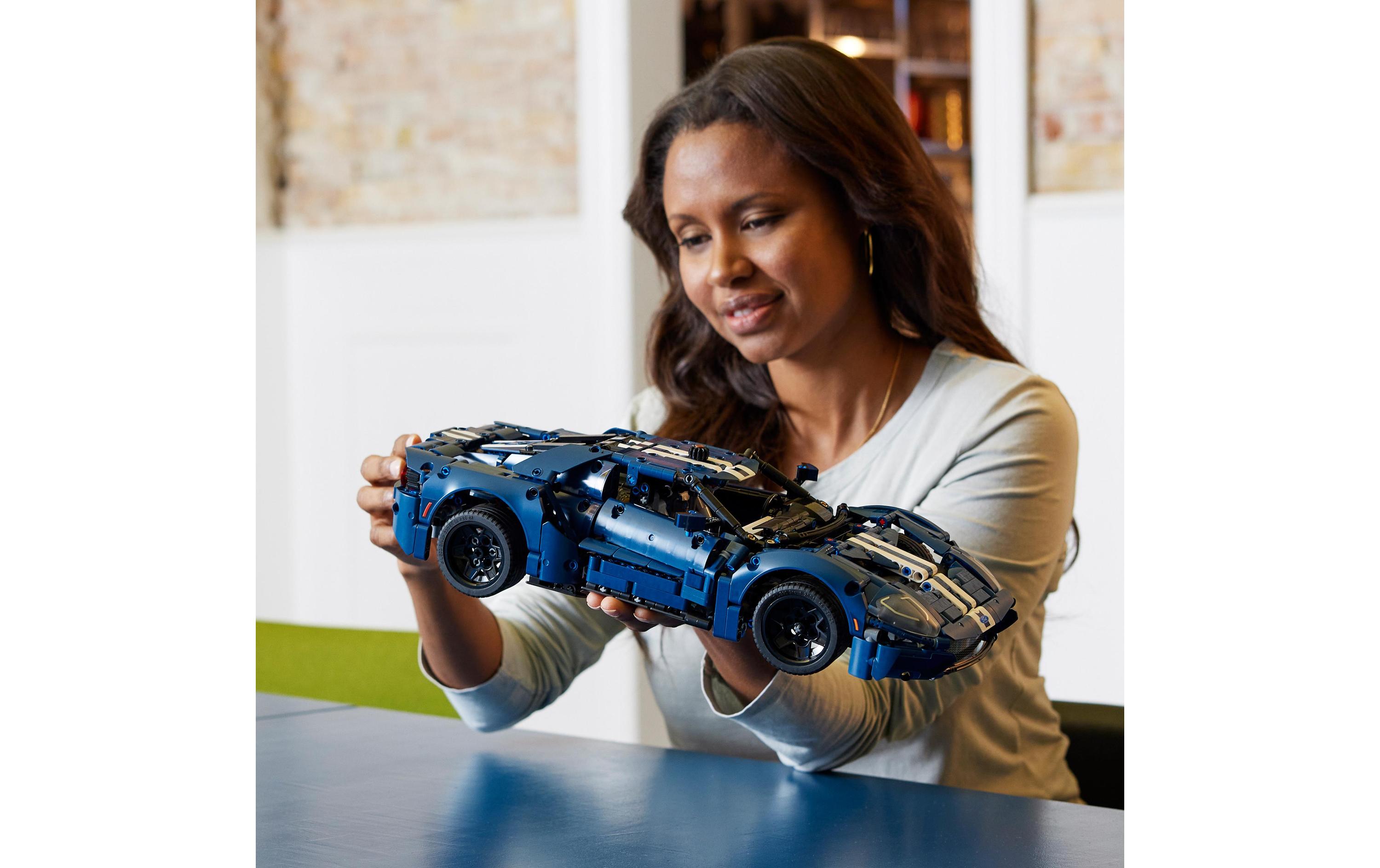 Technic Ford GT 2022 42154Supersportwagen-Modellbausatz für Erwachsene