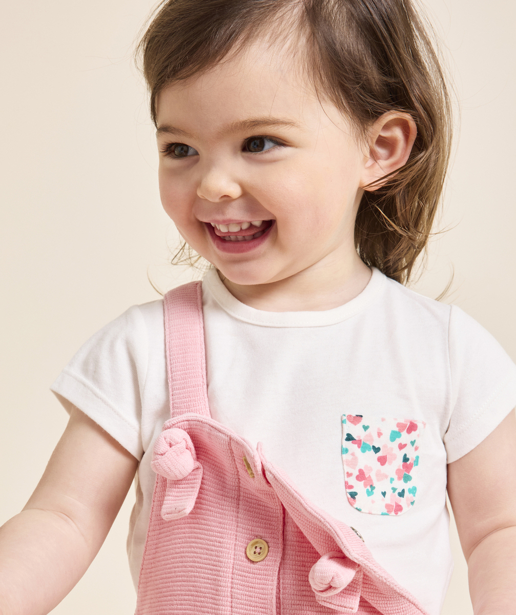 T-SHIRT BÉBÉ FILLE EN COTON BIOLOGIQUE BLANC AVEC IMPRIMÉ COEURS