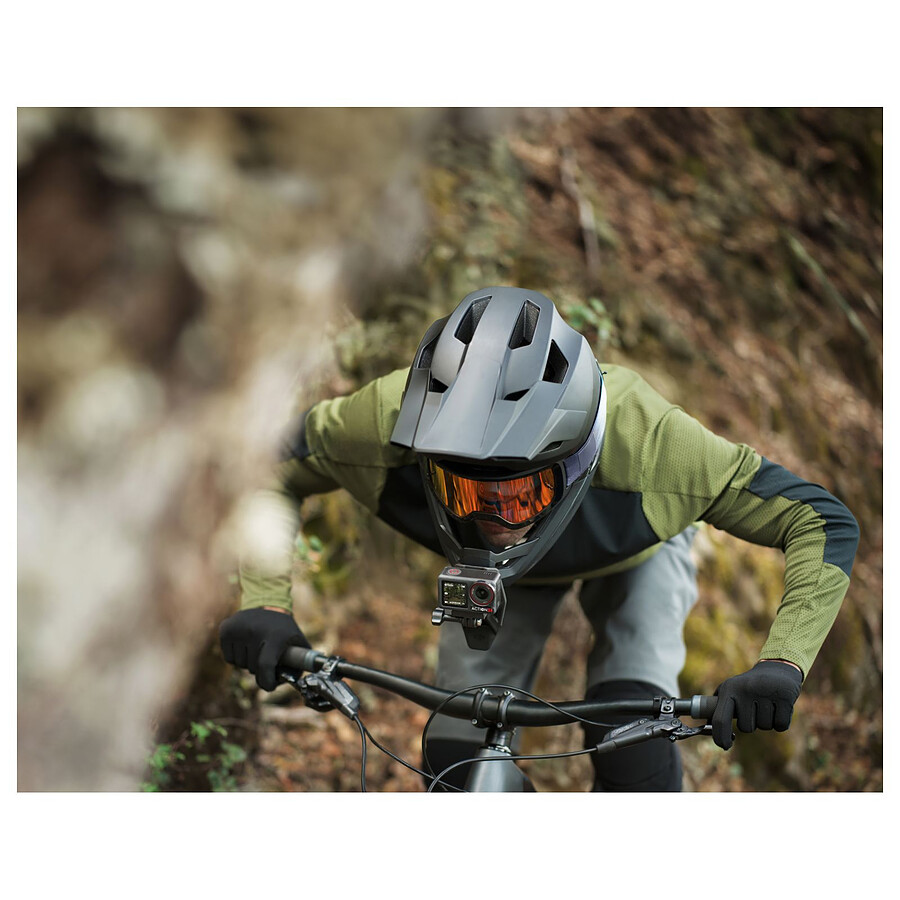 DJI Osmo Action 5 Pro Adventure Combo
